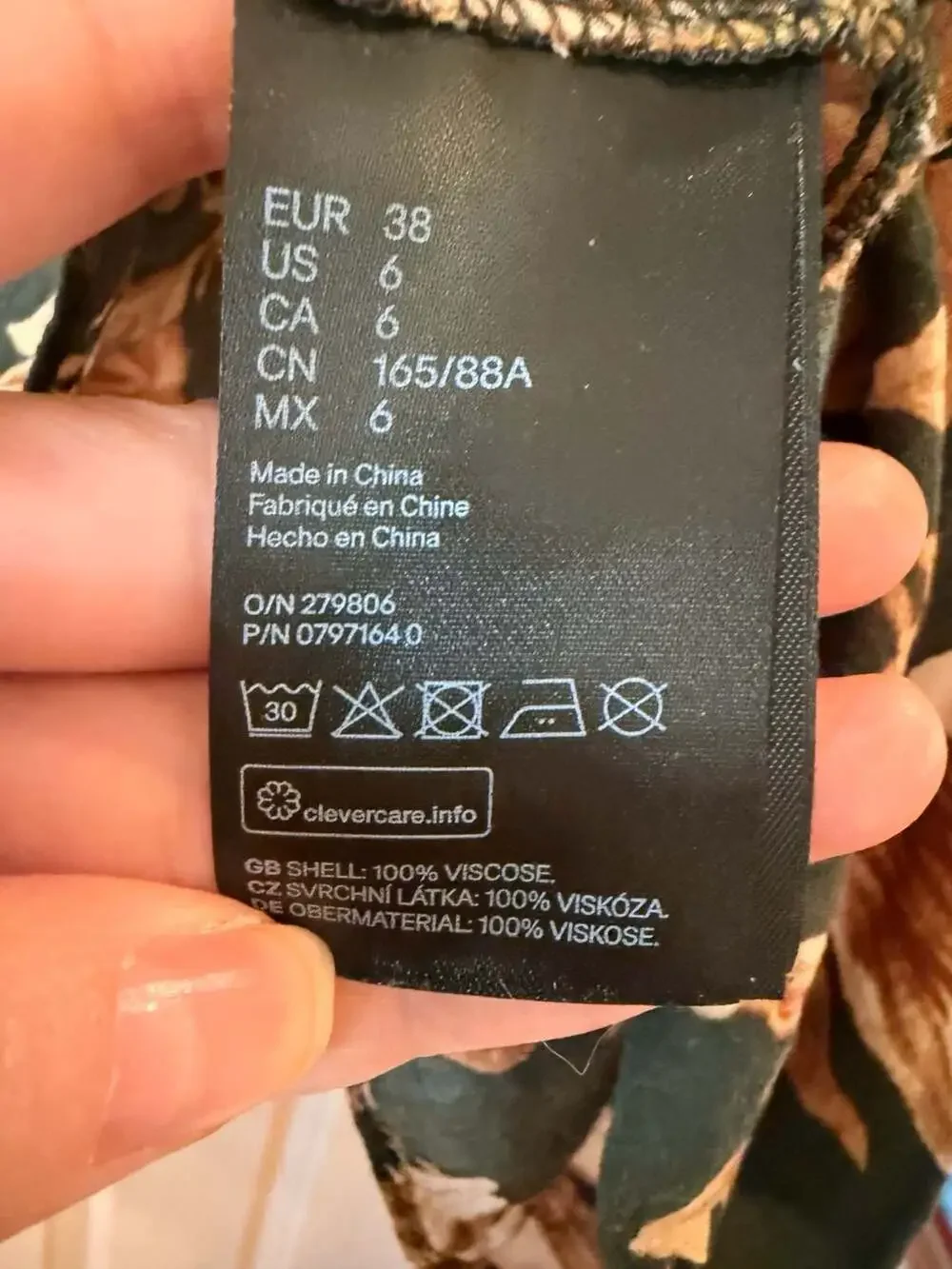 H&M Smocked High Neck Floral Blouse Size 6 - EK - Picture 5 of 6